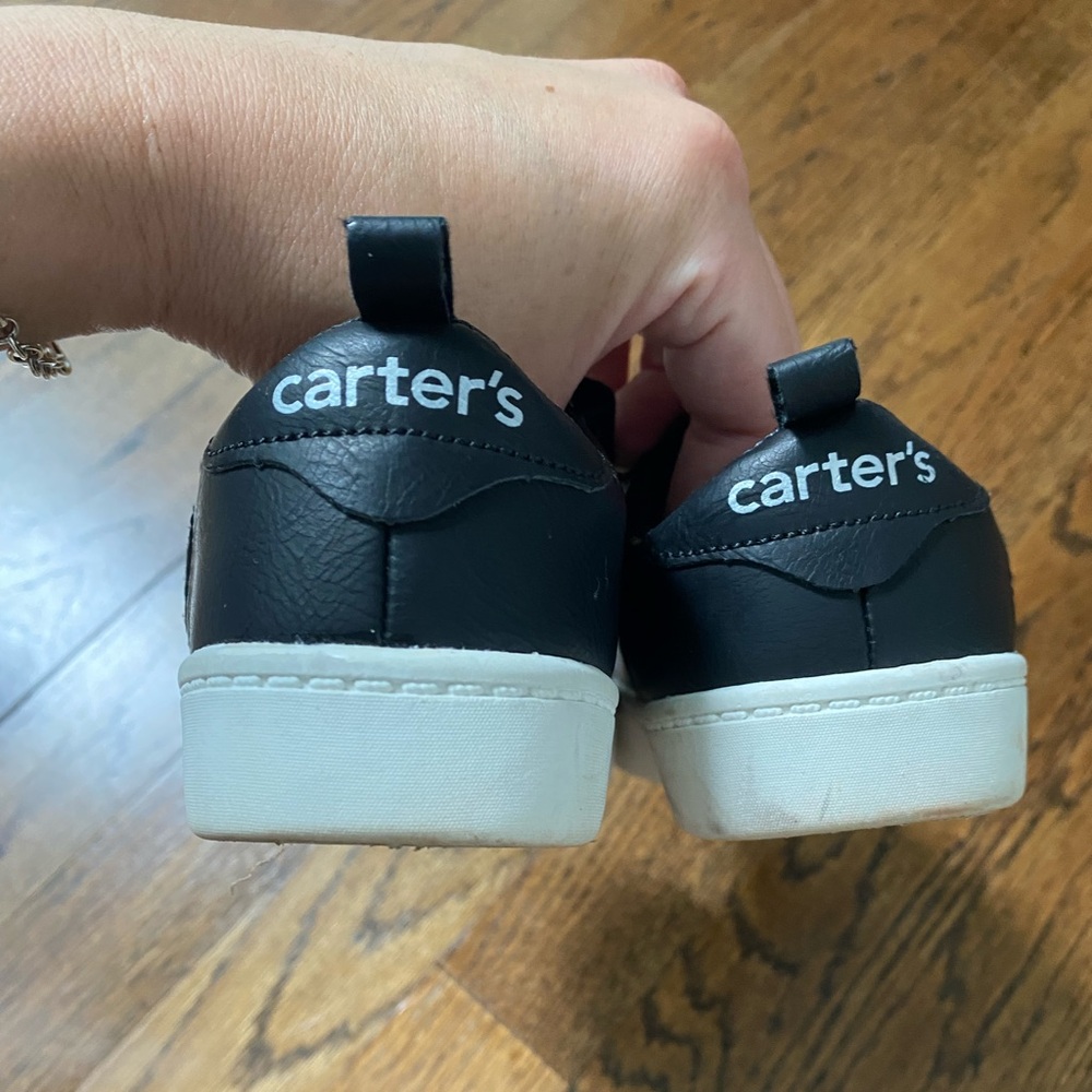 Carter's PERRIE toddler girl size 10 Black Sneakers with Silver Glitter Heart - Picture 9 of 15